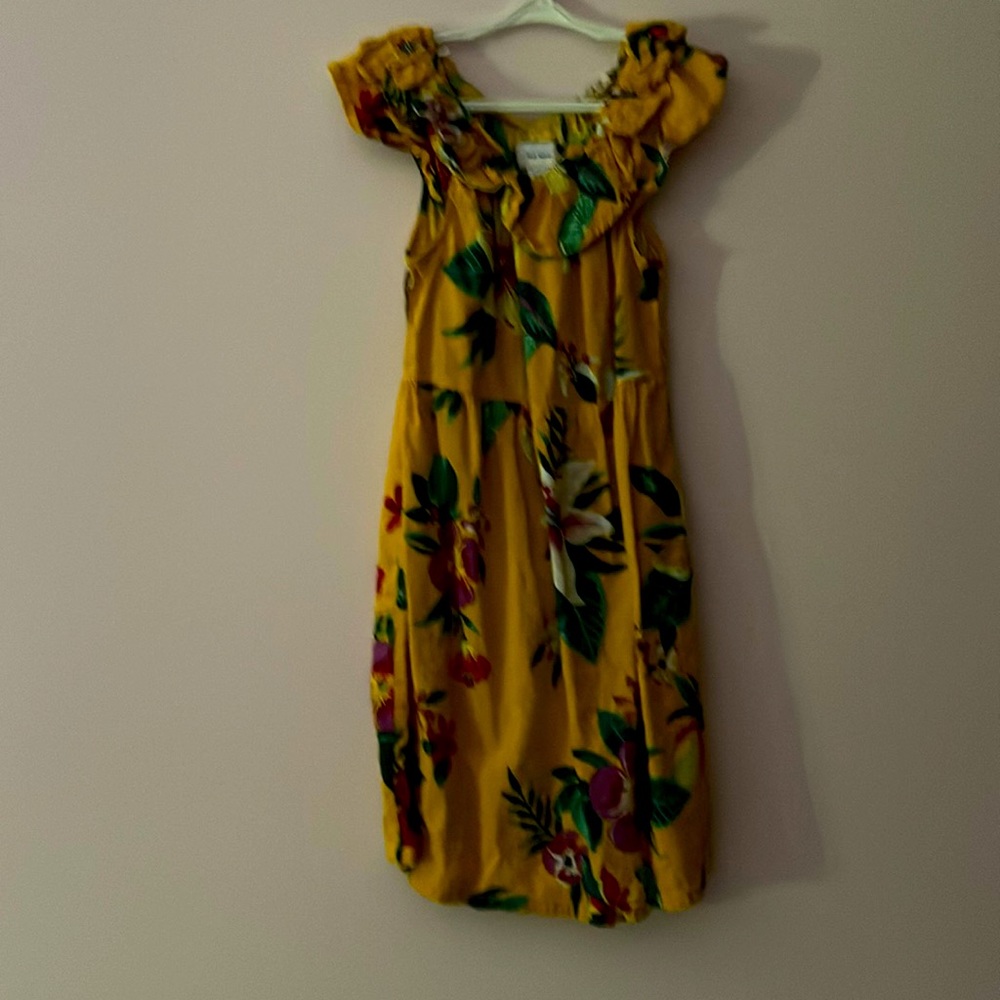 Light weight dress